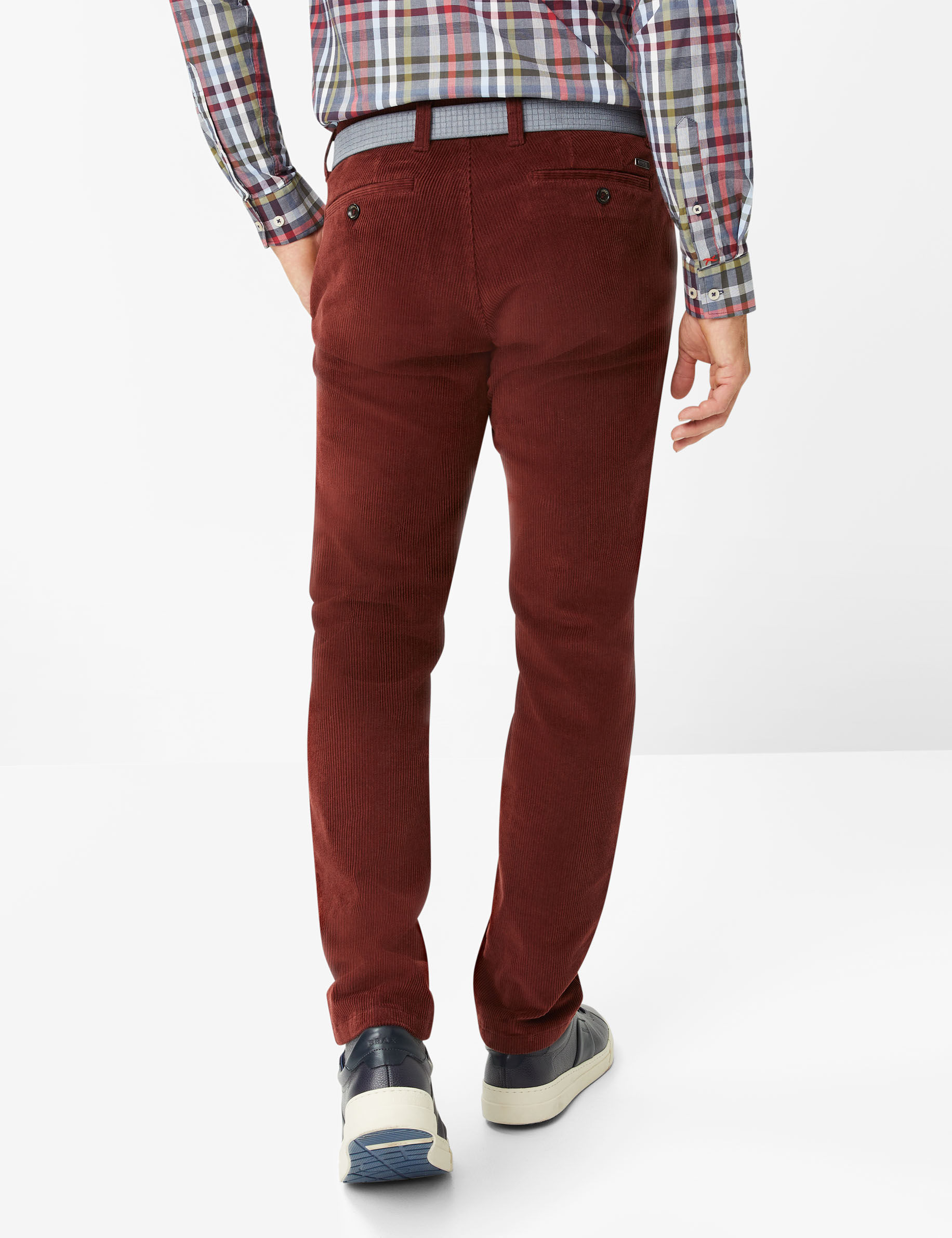 Men Style JIM MERLOT Regular Fit Model back